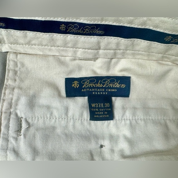 Brooks Brothers Elliot Advantage Chino Pants Mens 37x30 Beige Straight Pleated - Picture 7 of 10